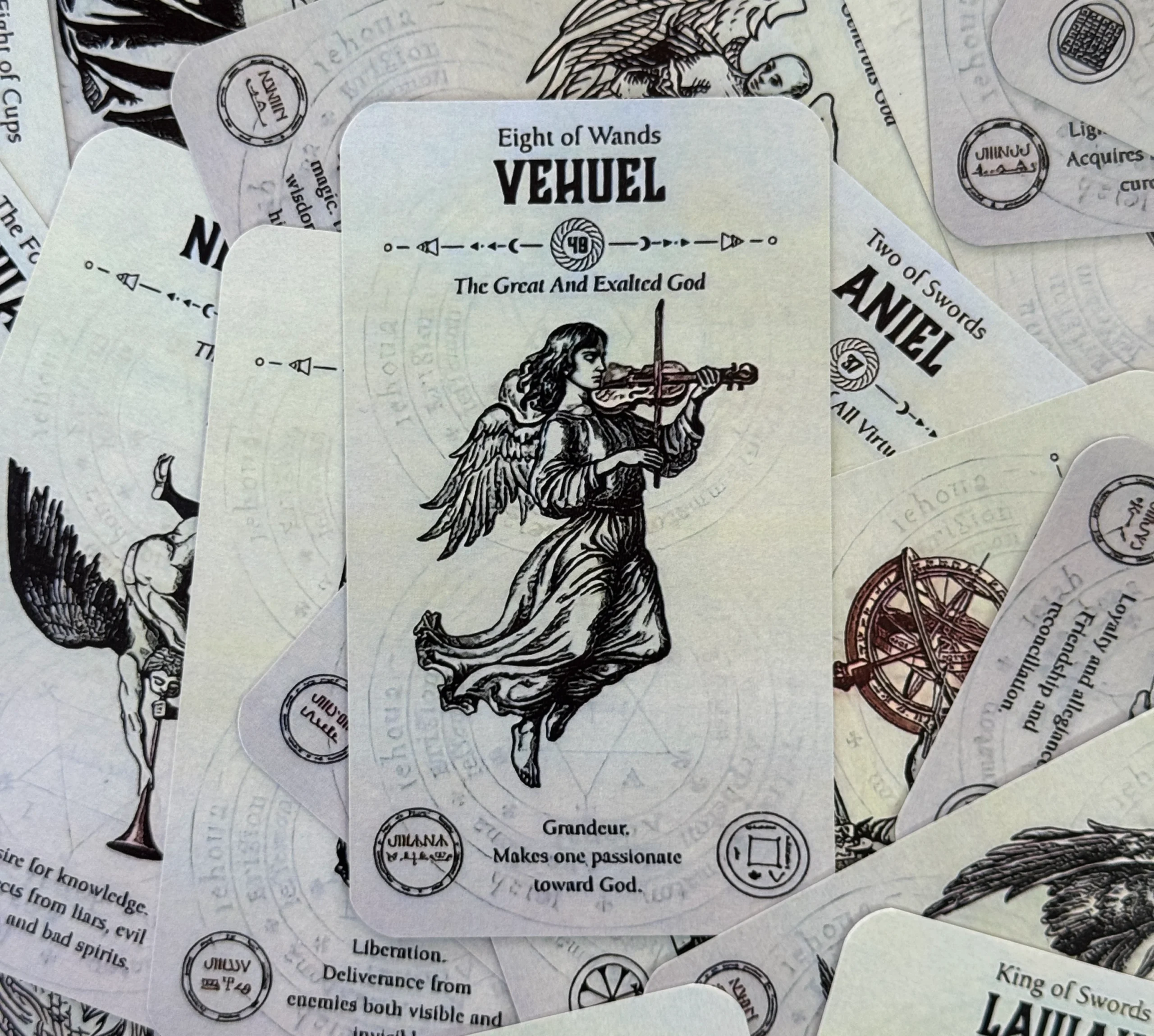 کارت VEHUEL از دک تاروت فرشته (VEHUEL card - angel tarot)